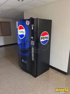 Vendo Soda Machine 2 Minnesota for Sale