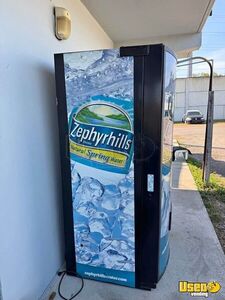 Vendo Soda Machine 3 Florida for Sale