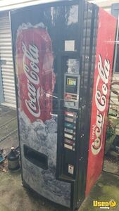 Vendo Soda Machine 8 South Carolina for Sale