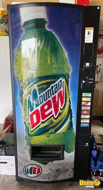 Vendo Soda Machine Virginia for Sale