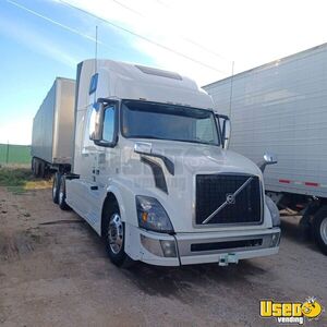 2016 - Volvo Sleeper Cab Semi Truck and 2020 53' Traimobil  Trailer for Sale in Arizona!