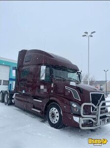 2016 Volvo VNL 780 D13 Conventional Sleeper Cab Semi Truck for Sale in Indiana!