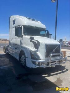 2016 Volvo VNL Sleeper Cab Semi Truck | Transport Service Vehicle for Sale in Nevada!
