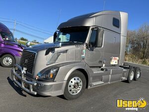 Ready to Work - 2017 Volvo VNL 670 Sleeper Cab Semi Truck for Sale in New Jersey!