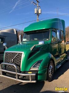 2019 Volvo VNL 760 Sleeper Cab Semi Truck | Transport Service Vehicle for Sale in Texas!
