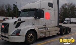 Preowned - 2016 Volvo VNL 670 Sleeper Cab Semi Truck for Sale in Washington!