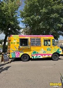 Workhorse P30 Coffee & Beverage Truck Minnesota for Sale