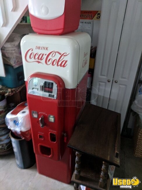 Wurlitzer W64 Soda Vending Machines New Jersey for Sale