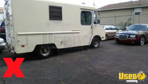 Food Truck Bad Exterior