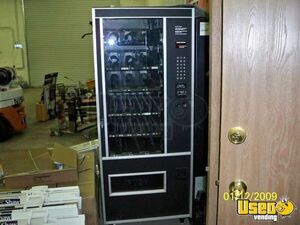 ? Federal Glass Front Merchandiser Pro Series 3114 Soda Vending Machines California for Sale