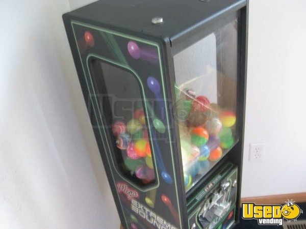 Extreme Mega Bounce - SuperBall Machines - Bouncy Ball Machine