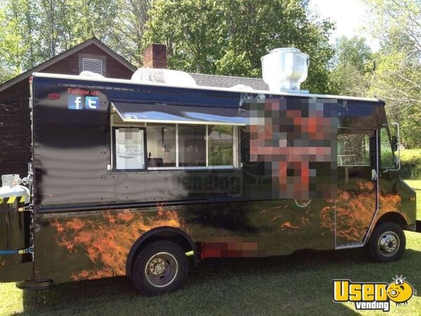 Workhorse Lunch Truck - BBQ Lunch Truck - Workhorse Mobile ...