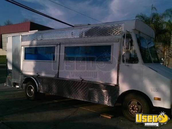 Ice Cream Truck For Sale >> For Sale Used Chevy Food Truck in California | Mobile Kitchen Ice Cream Truck For Sale >> For Sale Used Chevy Food Truck in California | Mobile Kitchen