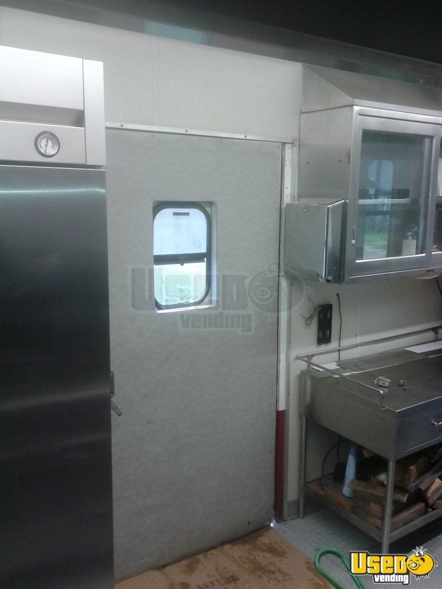 Oyler+Smoker+For+Sale 1992 - 8' x 46' Food Concession Trailer for sale in Texas - 28
