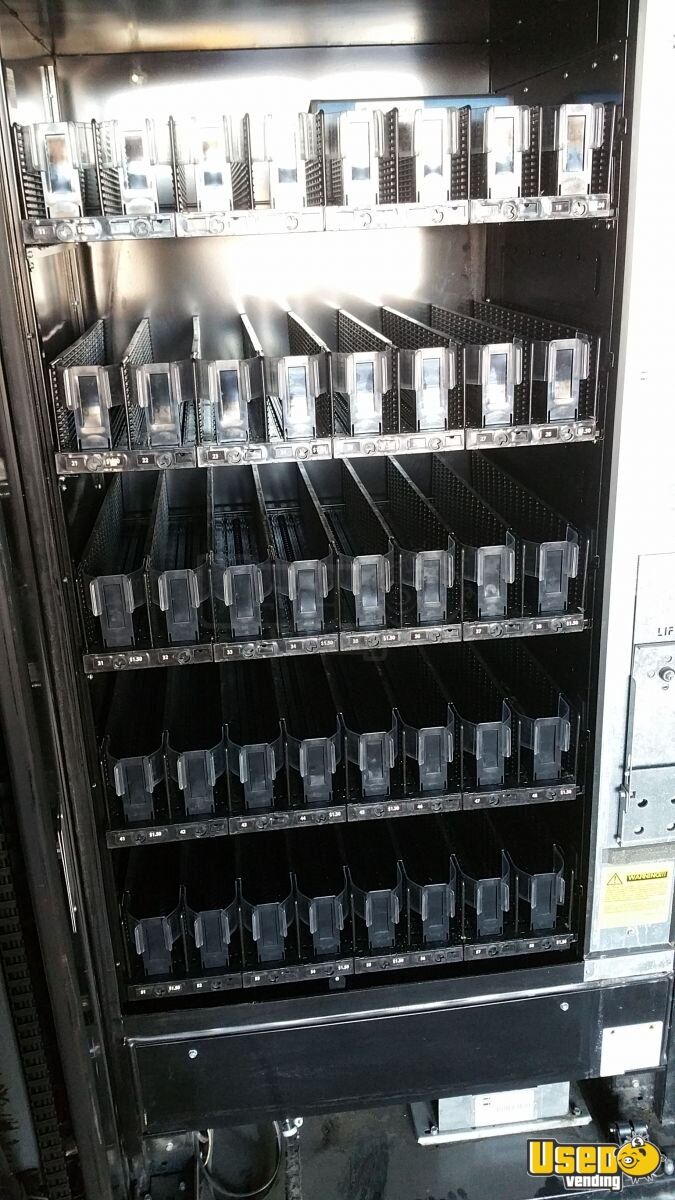 Trucks For Sale In Az >> Royal RVV500 Glass Front Soda Vending Machine | Beverage ... Trucks For Sale In Az >> Royal RVV500 Glass Front Soda Vending Machine | Beverage ...