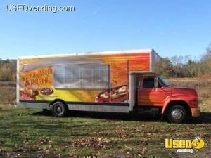 1995 Ford Kitchen Food Trailer Connecticut for Sale