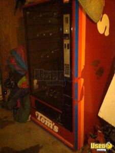 Other Snack Vending Machine Kansas for Sale