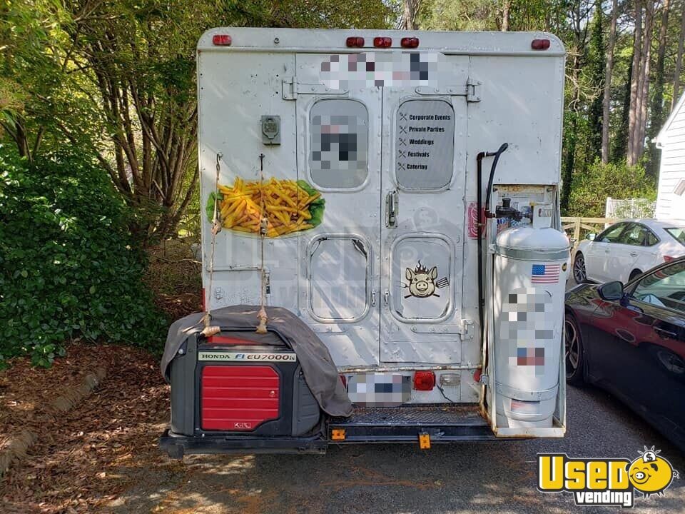 Chevrolet P30 Turnkey Ready Mobile Kitchen Food Truck for ...