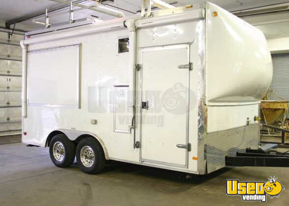 2004 Kitchen Food Trailer for Sale