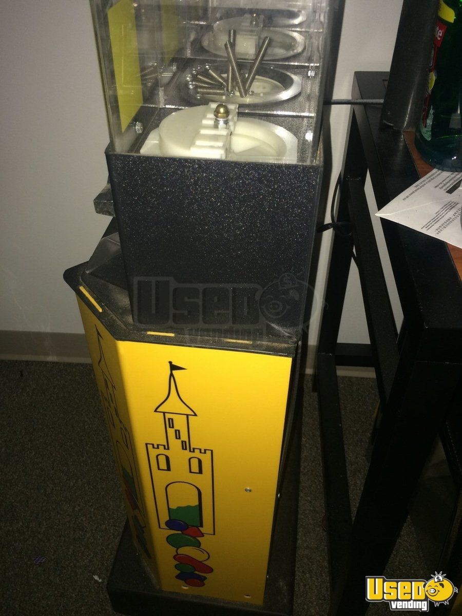 Road King For Sale >> Used (20) Candy King of America Vending Machines | Candy ... Road King For Sale >> Used (20) Candy King of America Vending Machines | Candy ...