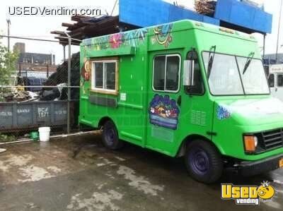 1995 Chevy P30 Kitchen Food Trailer 2 New York for Sale