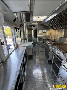 2016 All-purpose Food Truck Bathroom Florida Diesel Engine for Sale